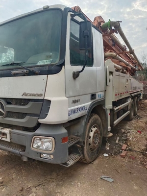 2012 ZoomLion 49M Usado caminhão de bomba de concreto dentro do chassi da Benz